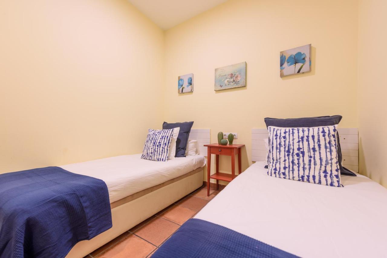 Ramblasrentals Chic & Spacious Flat Pool Table 15M Ramblas - Parking - Wifi Барселона Екстер'єр фото