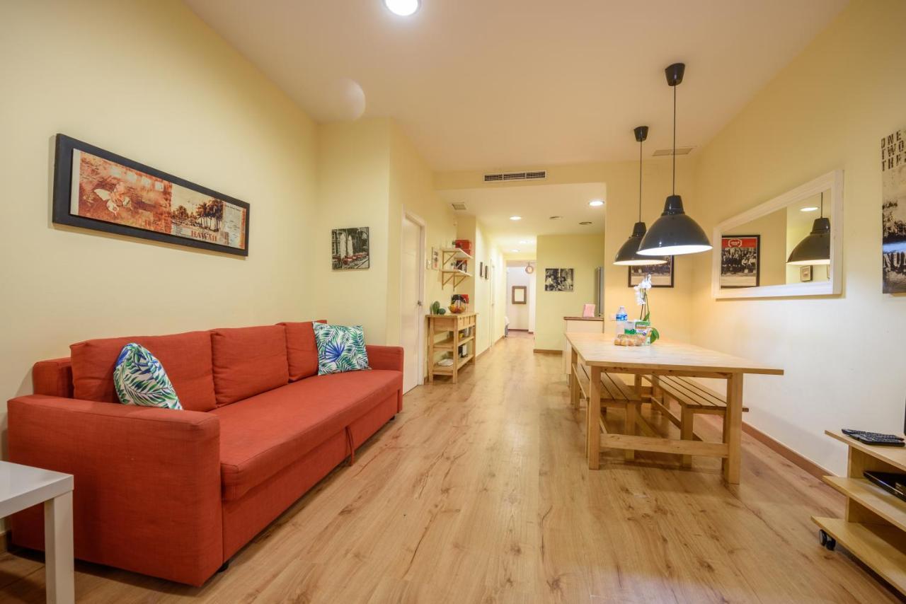 Ramblasrentals Chic & Spacious Flat Pool Table 15M Ramblas - Parking - Wifi Барселона Екстер'єр фото
