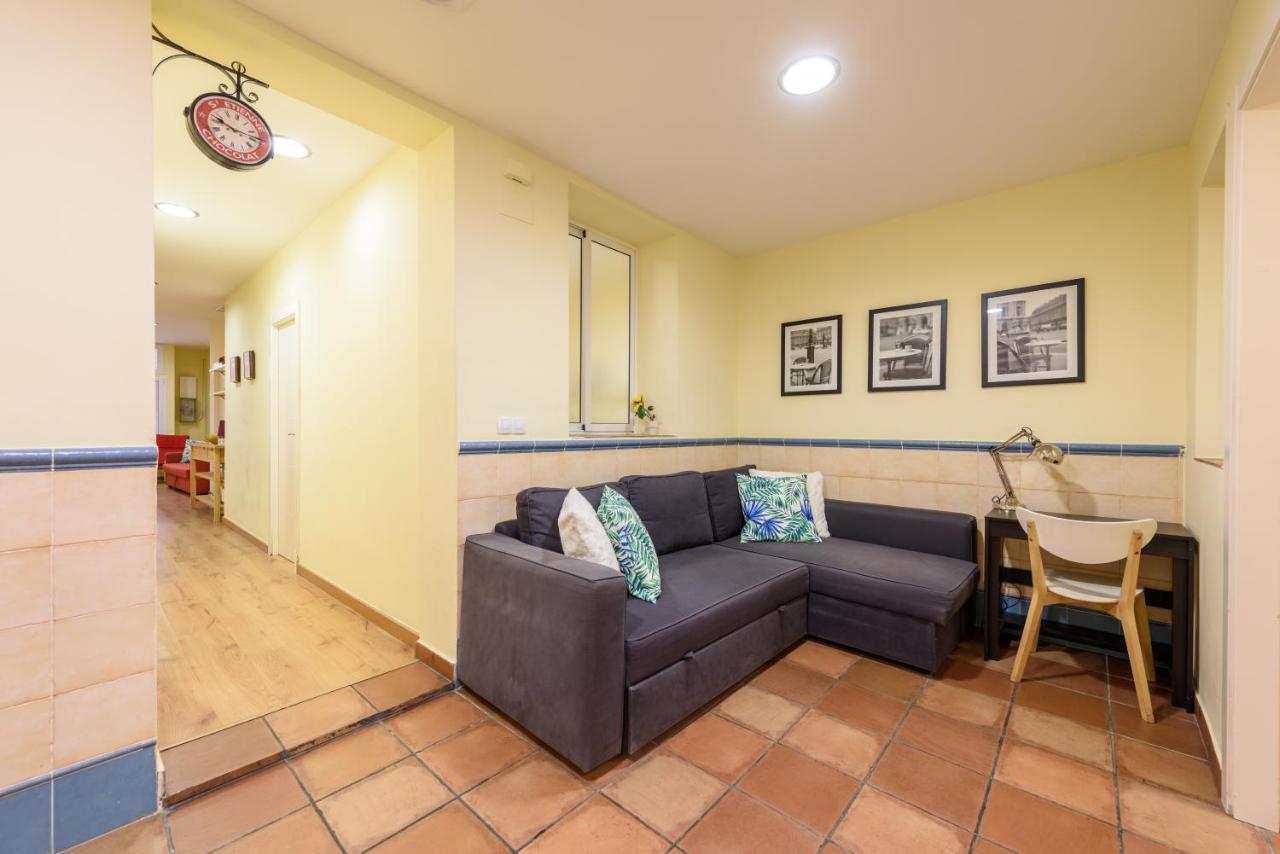 Ramblasrentals Chic & Spacious Flat Pool Table 15M Ramblas - Parking - Wifi Барселона Екстер'єр фото